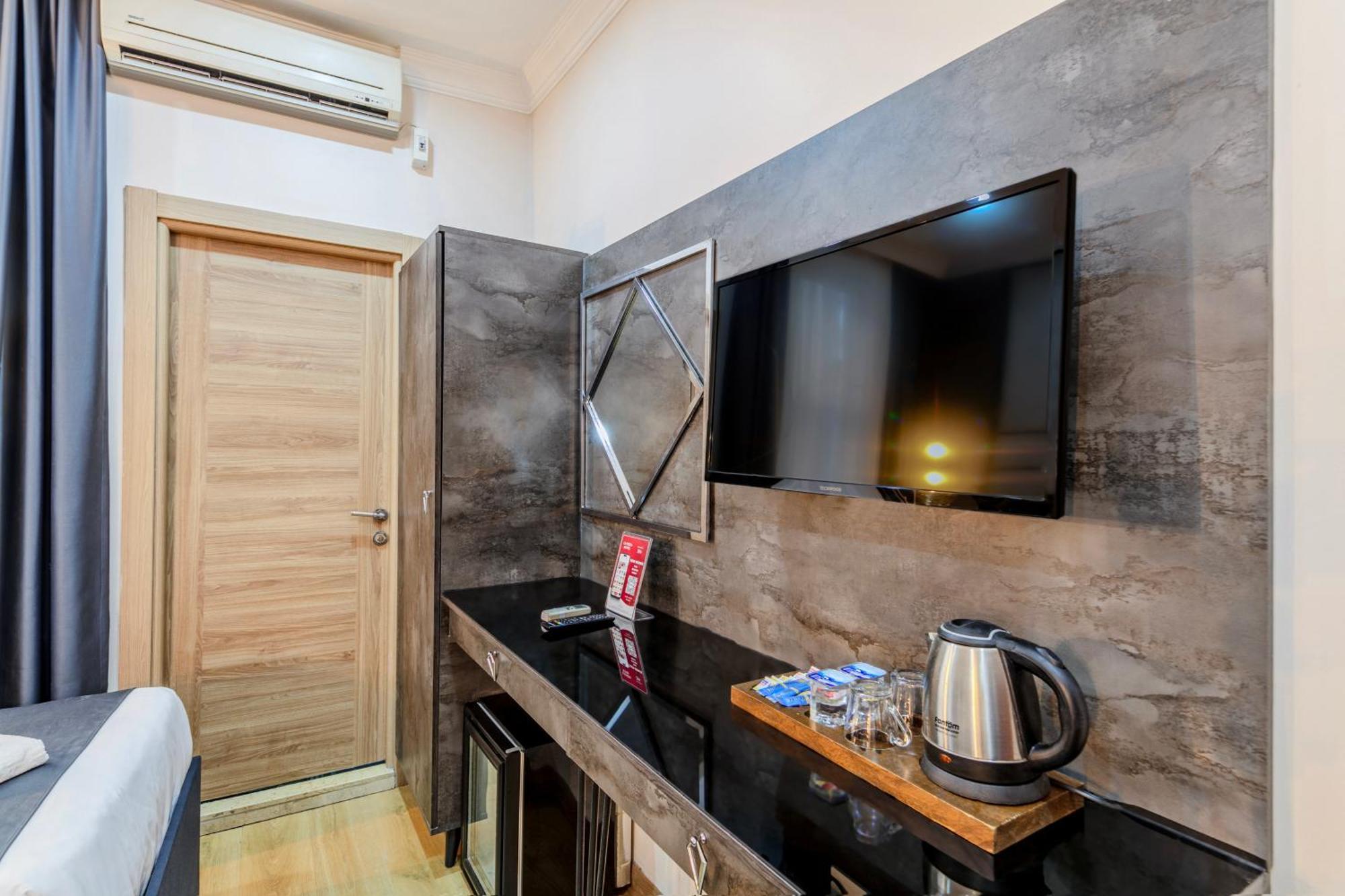 La Pazza Suites Istanbul Ngoại thất bức ảnh